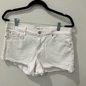 7 For All Mankind Cut Off Short in White sz 29